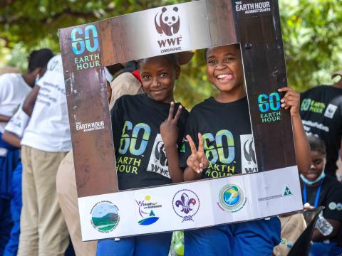 Scouts commemorating Earth Hour in Africa