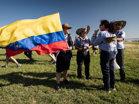 Colombian scouts with flag