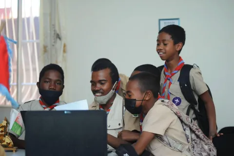 Boy Scouts in Madagascar participate in the Jamboree On The Internet (JOTI)