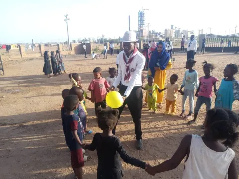 Scouts help children affected by war in Sudan