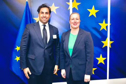 WOSM Secretary General Ahmad Alhendawi and European Commissioner for International Partnerships Jutta Urpilainen