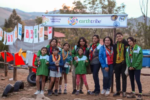 Scouts en la Aldea Tribu Tierra