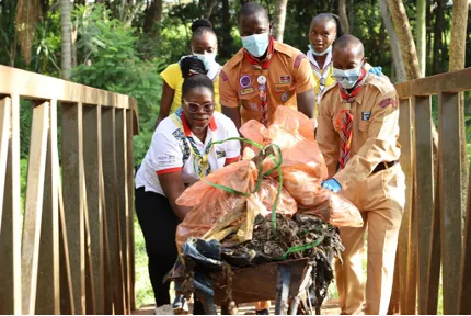 Tide Turner Scouts cleaning up the river near City Park, Parklands, Nairobi to raise awareness on plastic pollution