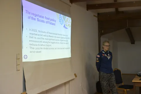 A Scout from Finland presents their vegetarian meals policy at the 2nd European Sustainability Forum.