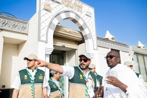 Saudi Scout support pilgrimers 