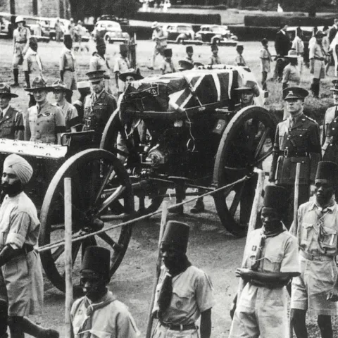 توفي بادن باول في 8 يناير 1941 عن عمر يناهز 83 عامًا.